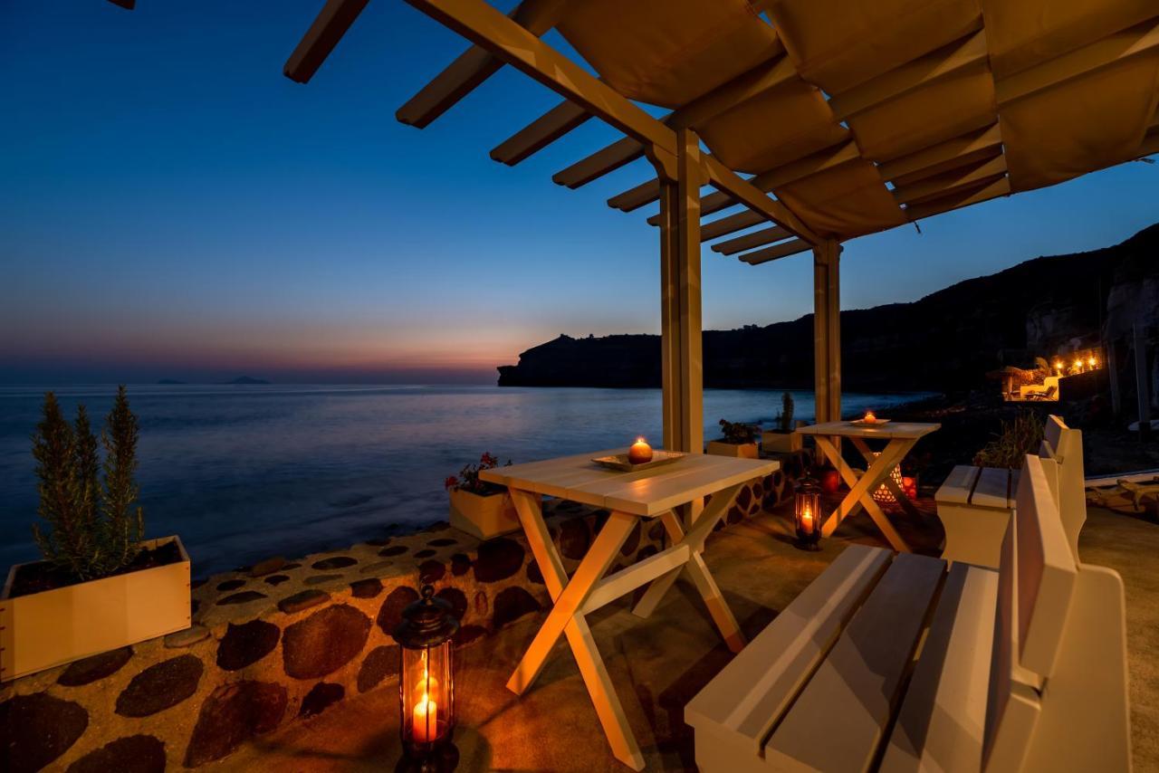 Black Bay Caves Suites Akrotiri  Exterior photo