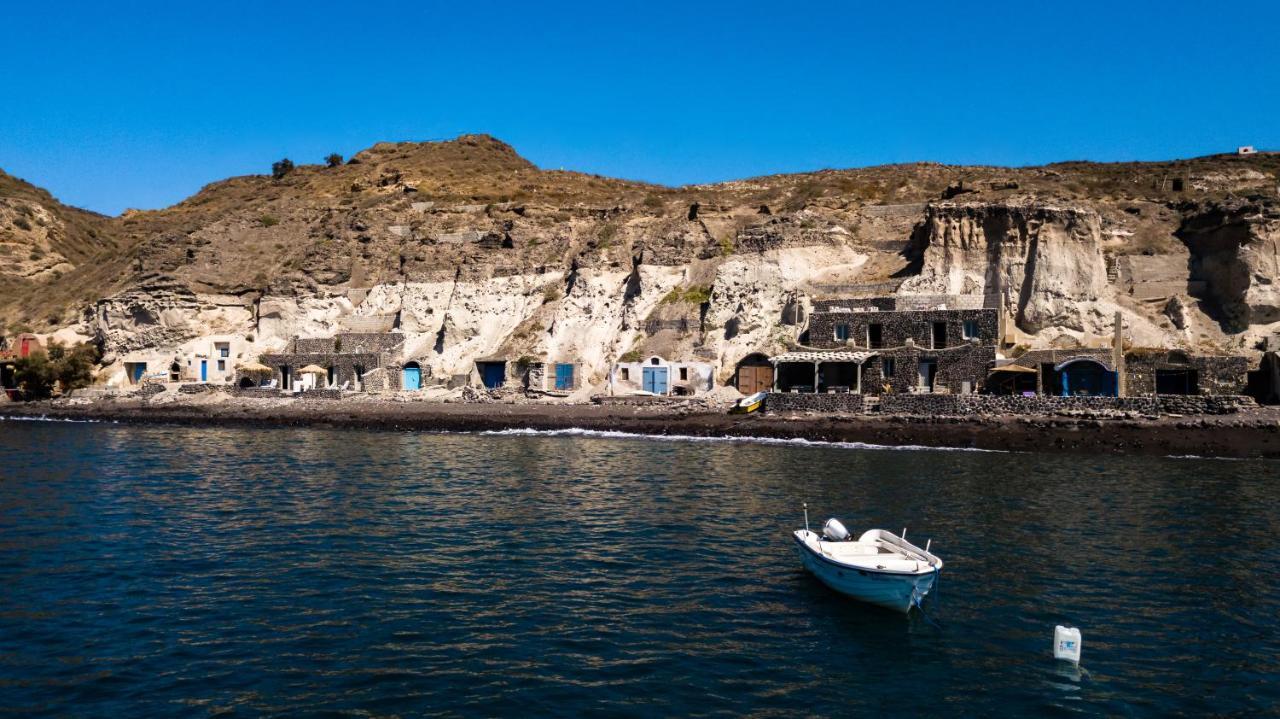 Black Bay Caves Suites Akrotiri  Exterior photo